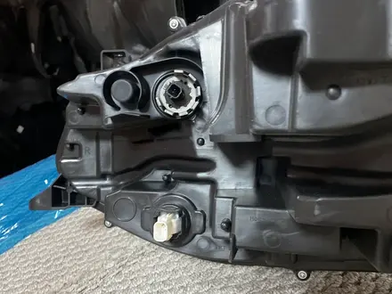 Передние фары Toyota Sienna 2020-2024 за 210 000 тг. в Астана – фото 9
