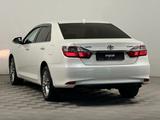 Toyota Camry Luxe 2017 года за 13 000 000 тг. в Шымкент – фото 2