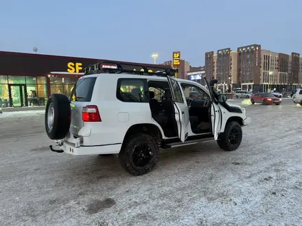 Toyota Land Cruiser 2013 года за 23 000 000 тг. в Астана – фото 3