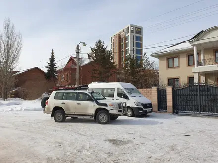 Toyota Land Cruiser 2013 года за 23 000 000 тг. в Астана – фото 6