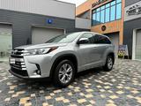Toyota Highlander 2016 года за 13 000 000 тг. в Тараз