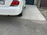 Toyota Camry 2004 годаүшін4 200 000 тг. в Шымкент – фото 3