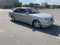 Mercedes-Benz E 230 1997 годаүшін2 400 000 тг. в Астана