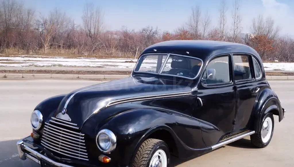 Первый автомобиль БМВ 1952