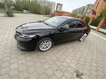 Toyota Camry 2020 года за 13 000 000 тг. в Караганда – фото 7