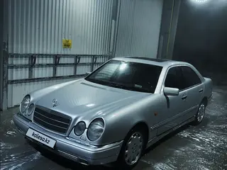Mercedes-Benz E 280
