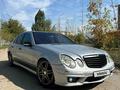 Mercedes-Benz E 500 2005 годаүшін8 300 000 тг. в Алматы – фото 14