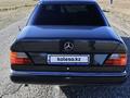 Mercedes-Benz E 200 1991 года за 1 850 000 тг. в Бауыржана Момышулы – фото 7