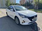 Hyundai Accent 2021 года за 7 300 000 тг. в Астана – фото 2