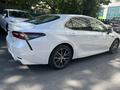 Toyota Camry 2022 года за 18 350 000 тг. в Алматы – фото 6