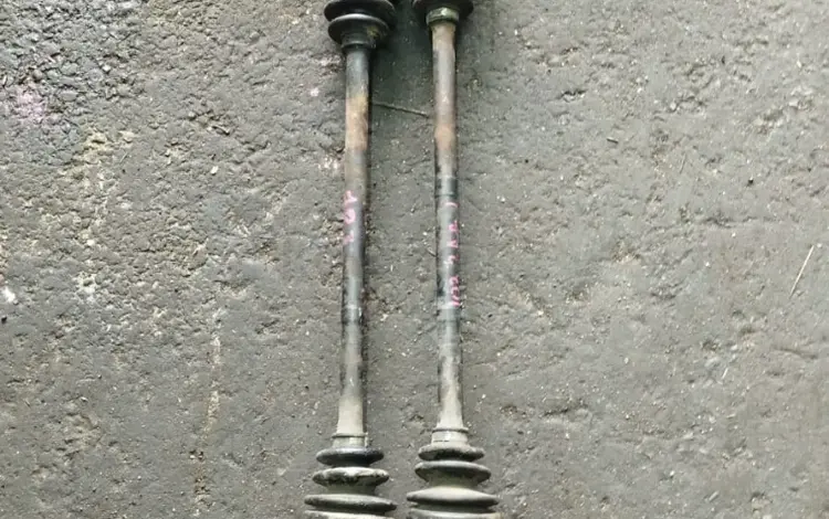 Привод задний на Toyota Camry Gracia 4WD за 35 000 тг. в Алматы