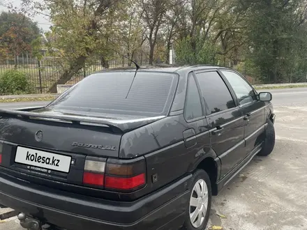 Volkswagen Passat 1990 года за 700 000 тг. в Шымкент – фото 4