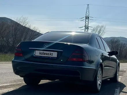 Mercedes-Benz E 500 2002 года за 6 300 000 тг. в Алматы – фото 8