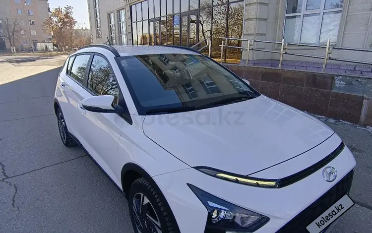 Hyundai Bayon 2023 года за 8 900 000 тг. в Актобе