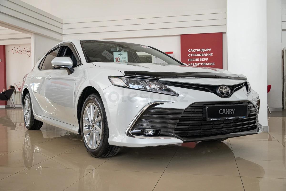 Toyota Camry Prestige 2023 г.