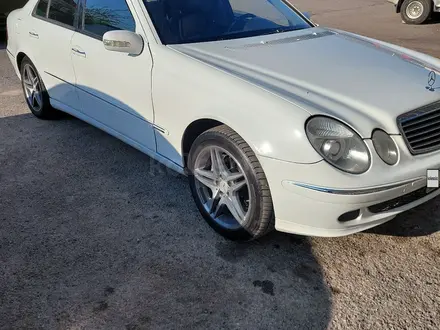 Mercedes-Benz E 320 2002 года за 5 500 000 тг. в Алматы – фото 10