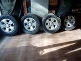 Резину б/у с дисками за 230 000 тг. в Семей