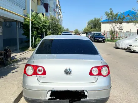 Volkswagen Passat 2009 года за 2 100 000 тг. в Алматы – фото 2
