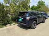 Toyota 4Runner 2019 года за 24 000 000 тг. в Актау – фото 2