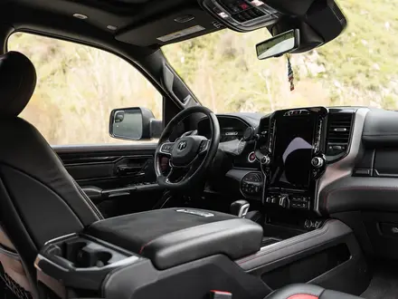 Dodge RAM 2022 года за 72 000 000 тг. в Алматы – фото 24