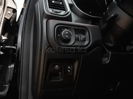 Dodge RAM 2022 года за 72 000 000 тг. в Алматы – фото 38