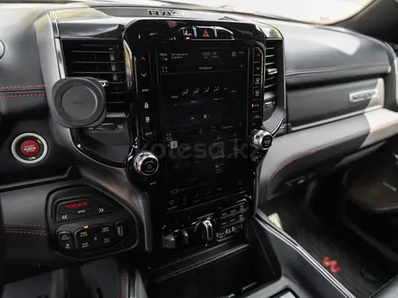Dodge RAM 2022 года за 72 000 000 тг. в Алматы – фото 44