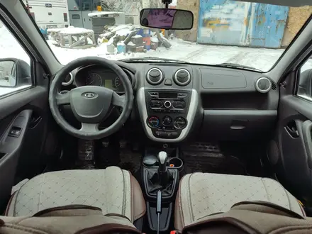 ВАЗ (Lada) Granta 2190 2015 года за 4 100 000 тг. в Астана