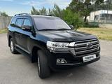 Toyota Land Cruiser 2017 годаүшін32 000 000 тг. в Алматы – фото 2