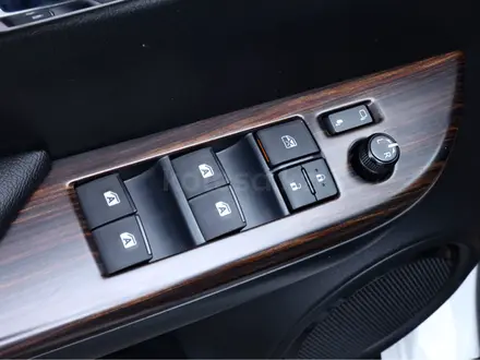 Toyota Hilux 2025 года за 28 000 000 тг. в Алматы – фото 17
