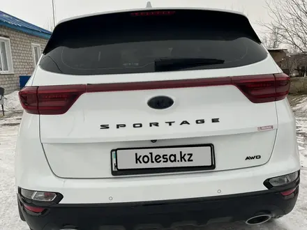 Kia Sportage 2021 года за 10 300 000 тг. в Усть-Каменогорск – фото 2