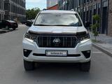 Toyota Land Cruiser Prado 2021 годаүшін27 000 000 тг. в Атырау