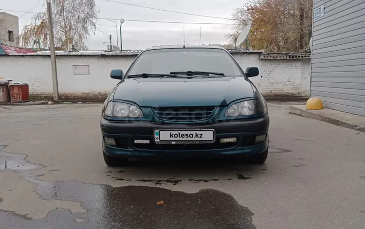 Toyota Avensis 1999 годаүшін2 400 000 тг. в Павлодар