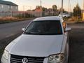 Volkswagen Passat 2000 года за 1 400 000 тг. в Астана