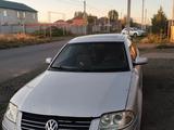 Volkswagen Passat 2000 годаүшін1 400 000 тг. в Астана