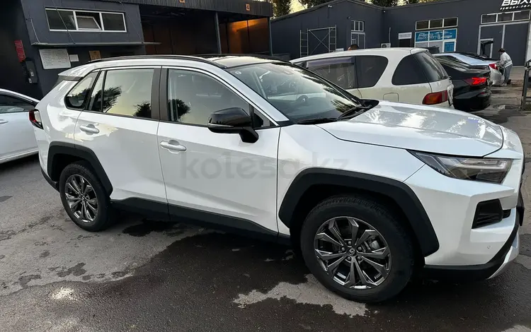 Toyota RAV4 2024 годаүшін18 000 000 тг. в Алматы