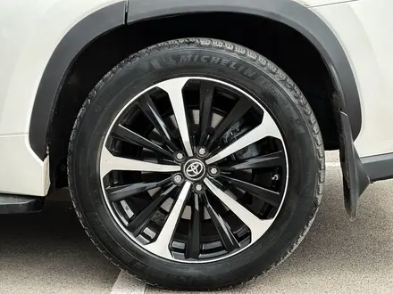 Toyota Highlander 2021 года за 21 000 000 тг. в Астана – фото 11