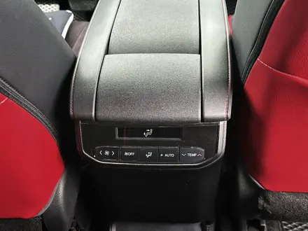Toyota Highlander 2021 года за 21 000 000 тг. в Астана – фото 18