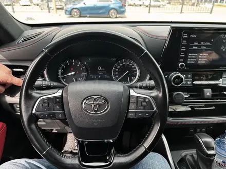 Toyota Highlander 2021 года за 21 000 000 тг. в Астана – фото 9