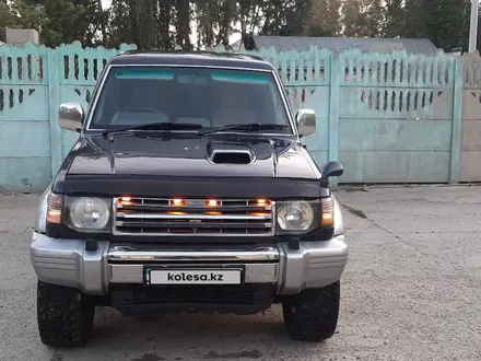 Mitsubishi Pajero 1995 года за 2 650 000 тг. в Усть-Каменогорск – фото 2