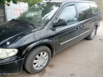 Chrysler Town and Country 2005 года за 4 900 000 тг. в Кокшетау – фото 5