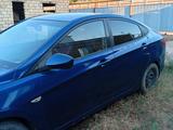 Hyundai Solaris 2011 годаүшін2 000 000 тг. в Атырау – фото 2