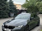 BMW M5 2021 года за 58 000 000 тг. в Алматы – фото 5