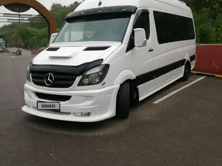 Mercedes-Benz Sprinter 2007 года за 12 500 000 тг. в Алматы – фото 4