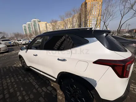 Kia Seltos 2024 года за 10 100 000 тг. в Актобе – фото 2