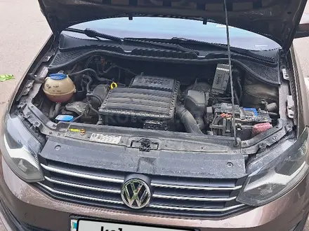 Volkswagen Polo 2016 года за 4 000 000 тг. в Петропавловск – фото 10