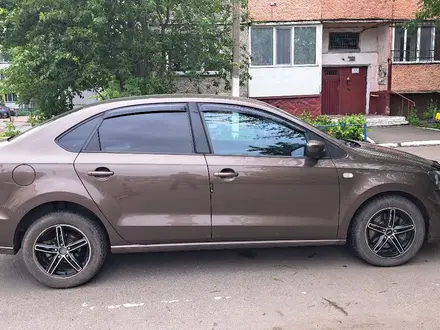Volkswagen Polo 2016 года за 4 000 000 тг. в Петропавловск – фото 4
