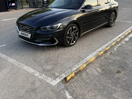 Hyundai Grandeur 2019 года за 10 000 000 тг. в Шымкент