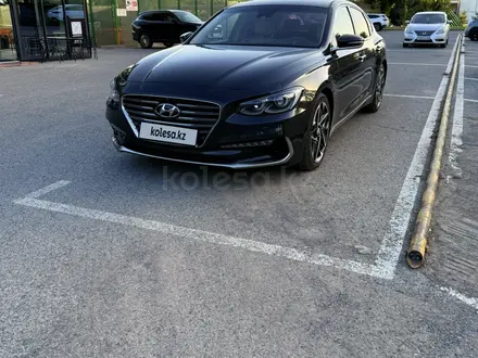 Hyundai Grandeur 2019 года за 10 000 000 тг. в Шымкент – фото 2