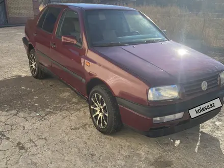 Volkswagen Vento 1993 года за 1 050 000 тг. в Караганда – фото 8