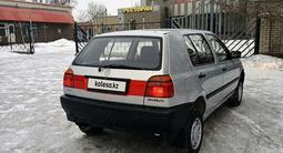 Volkswagen Golf 1991 года за 2 200 000 тг. в Семей – фото 5